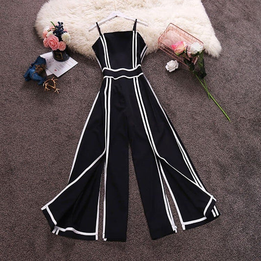 Solid Strap Pleated Jumpsuit