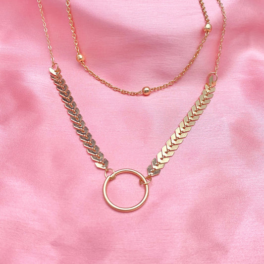 Arrow Loop Necklace