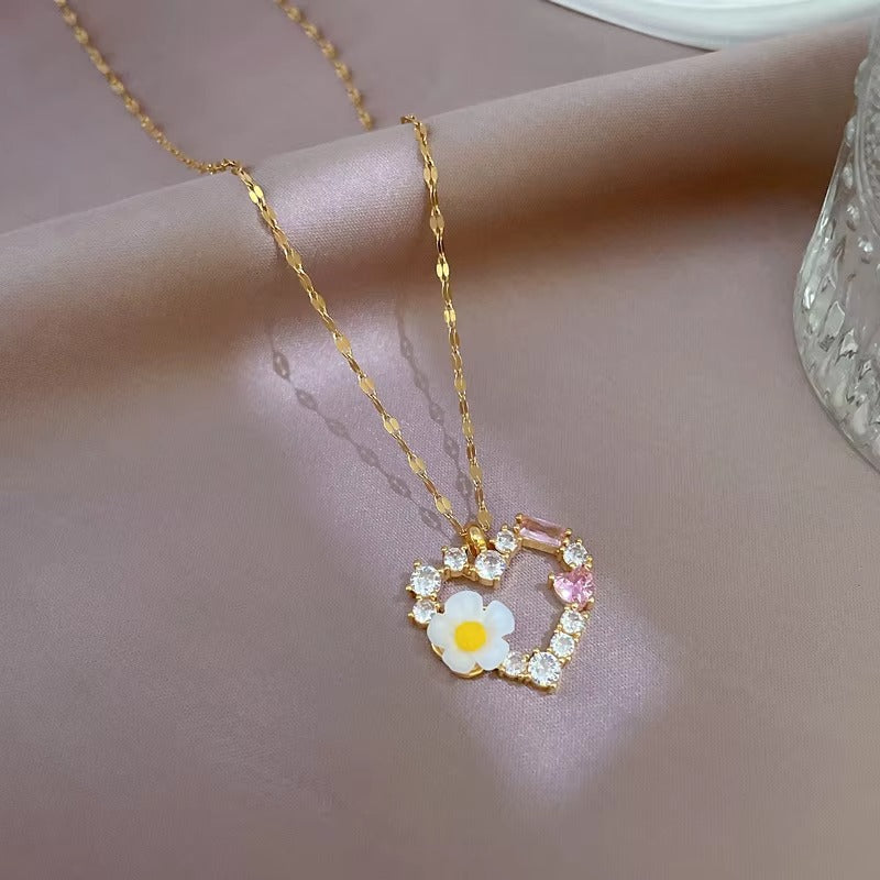 Blossom Heart Necklace Secondary image