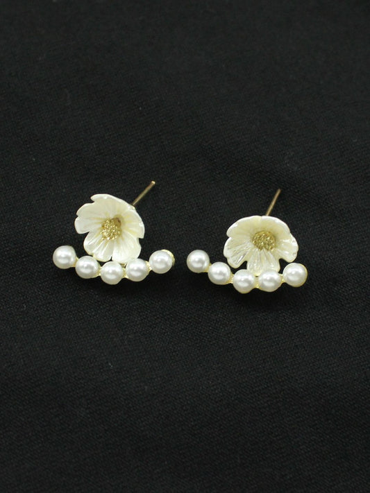 Bead Flower Stud Earrings
