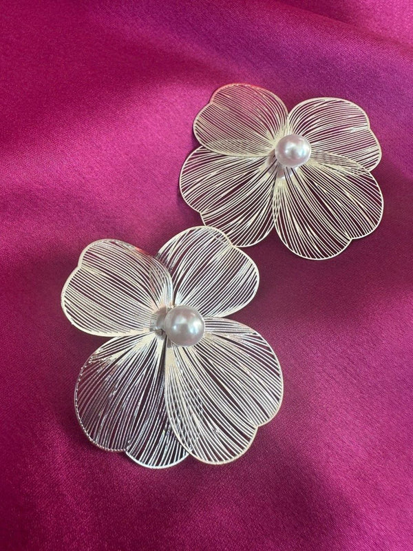 Mesh Flower Earrings