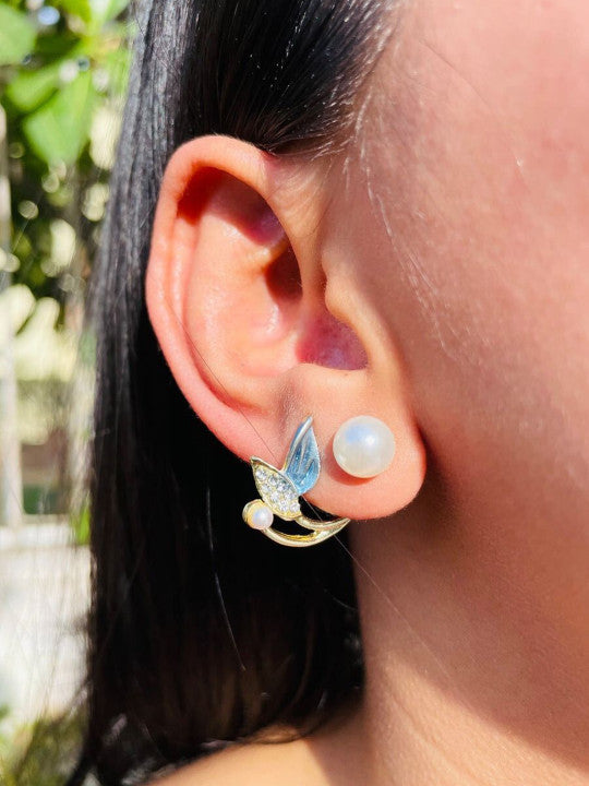 Dewloop Pearl Earrings