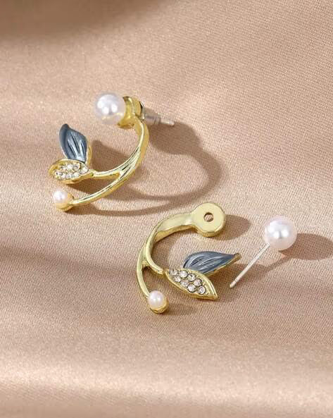 Dewloop Pearl Earrings