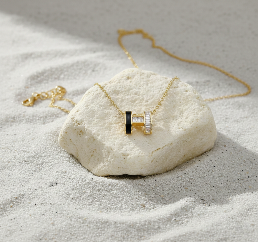 Halo Shine Necklace Main image