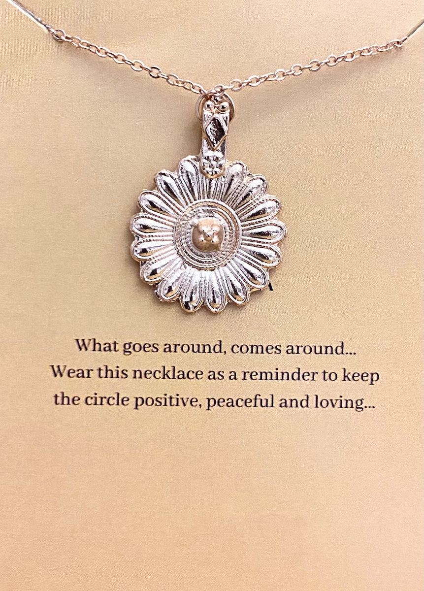 Elegant Floral Pendant Necklace
