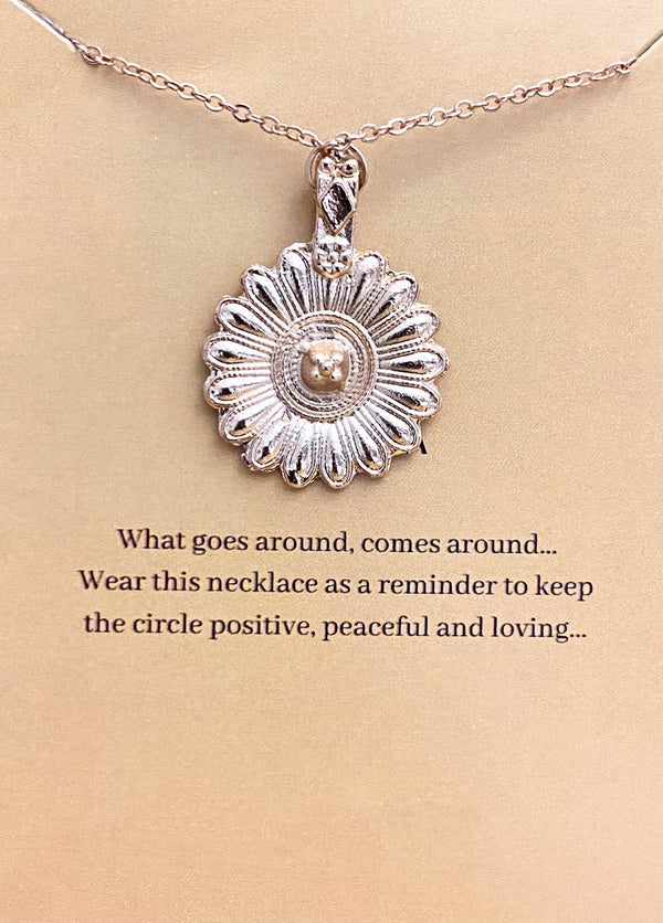 Elegant Floral Pendant Necklace