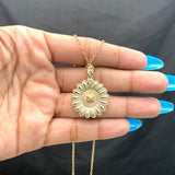 Elegant Floral Pendant Necklace