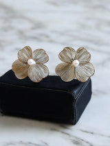 Mesh Flower Earrings