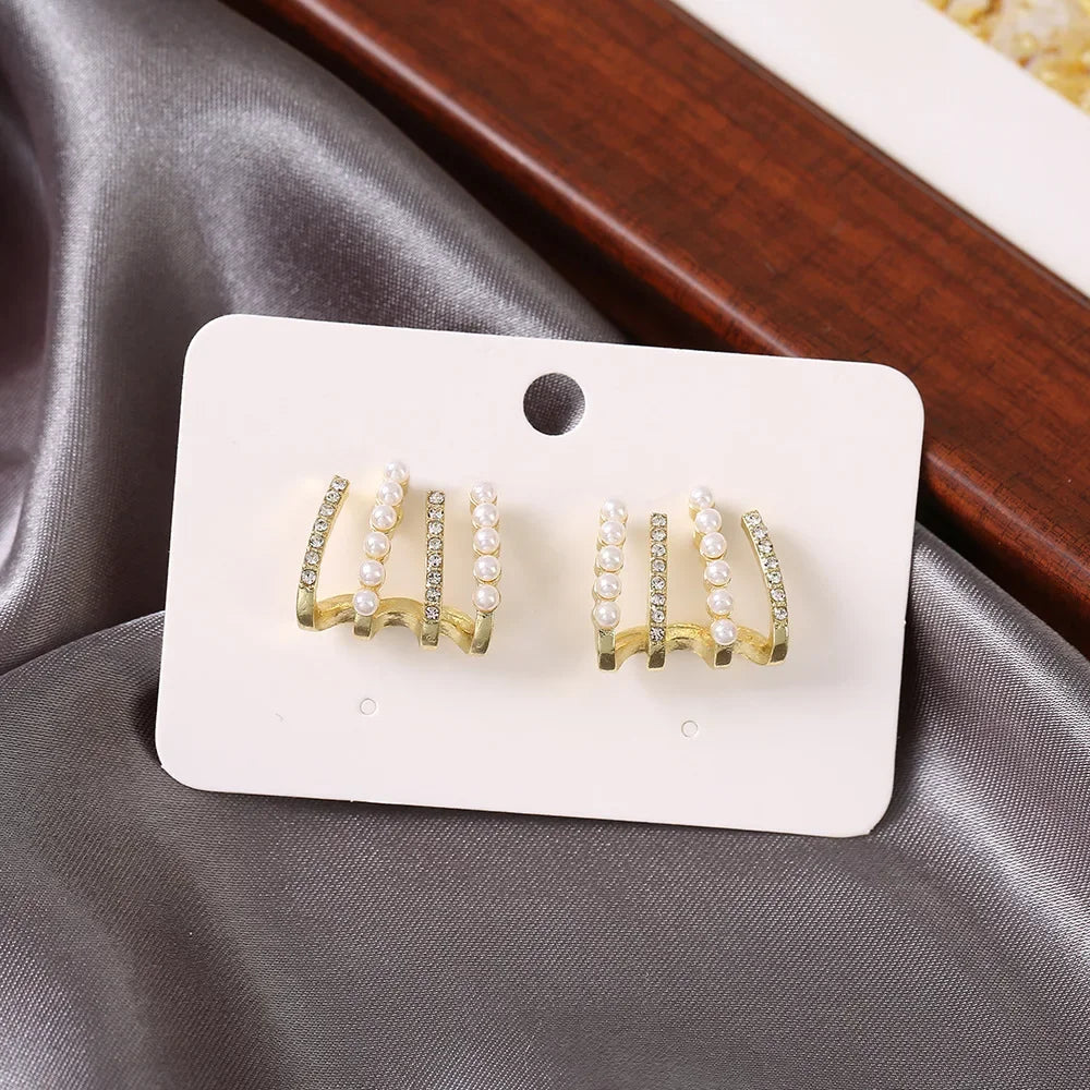 Linear Pearl Eearrings