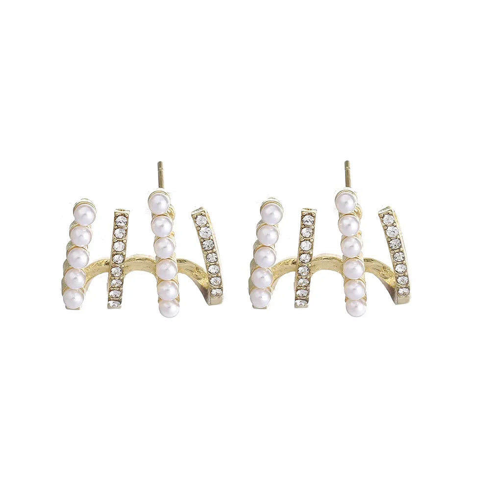 Linear Pearl Eearrings