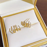 Linear Pearl Eearrings