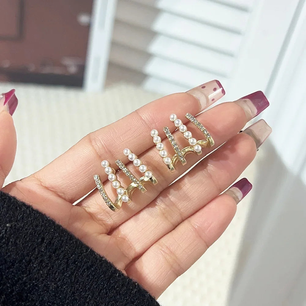Linear Pearl Eearrings