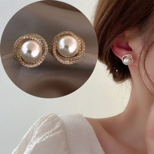 Orb Pearl Earrings