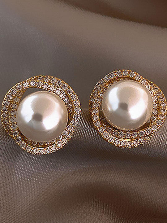 Orb Pearl Earrings