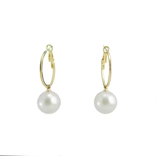 gold-toned hoop earrings