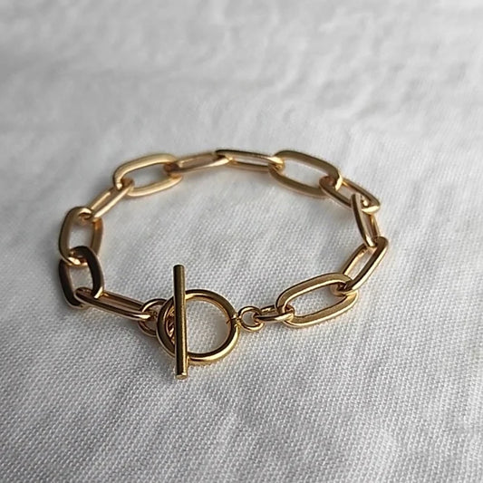 Golden Loop Bracelet
