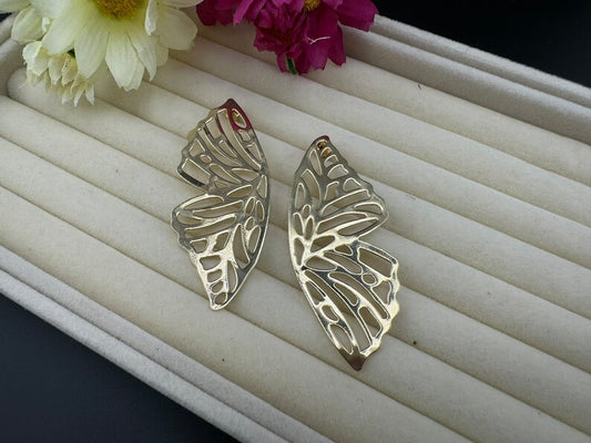 Wings Golden Earpiece