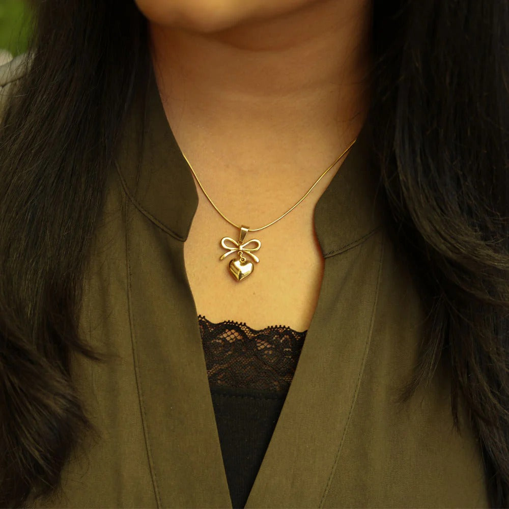 Love Knot Necklace