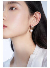 Crystal Pearl Drop Earring