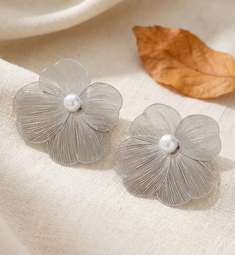 Mesh Flower Earrings